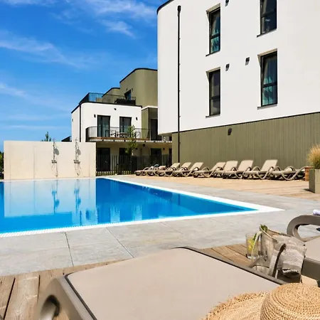 Appartement Takas I Jura With Terrace & Pool Palanga